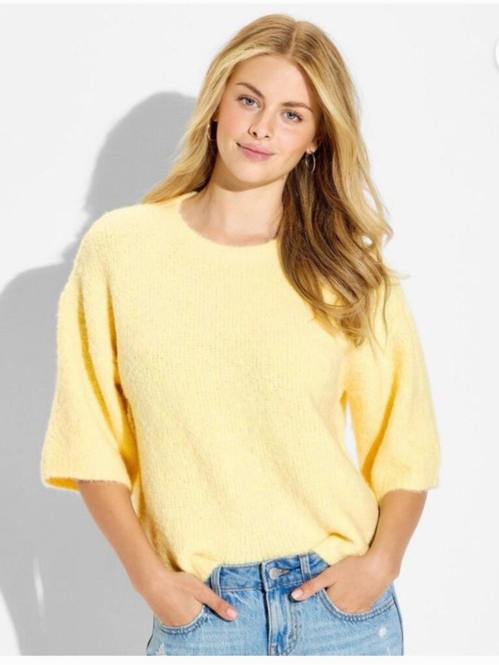 Pullover sweater